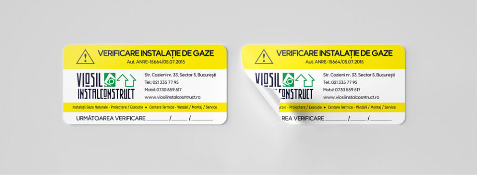 Etichta adeziva personalizata